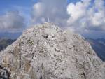 Hochkarspitze (Normalweg von Westen) - am einsamen Gipfel gibt's eine Gipfelstange und ein GB